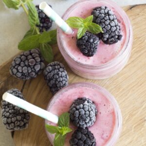 2 Blackberry smoothies